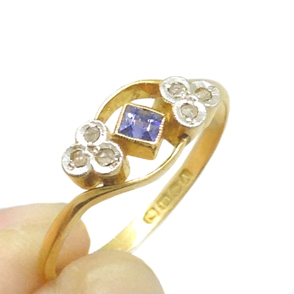 SOLD ✨ Ring Sapphire + Diamond 18K Gold - Picture 3 of 8